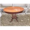 Image 1 : 508 -- Hardwood Table