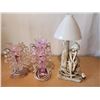 Image 2 : 529 -- Various Art Pieces and Lamp
