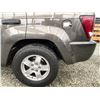 Image 25 : A6 -- 2006 JEEP GRAND CHEROKEE LAREDO ,GREY, 308817 KMS