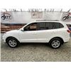 Image 23 : E3 -- 2010 HYUNDAI SANTE FE, WHITE, 160165 KMS