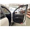 Image 37 : E3 -- 2010 HYUNDAI SANTE FE, WHITE, 160165 KMS