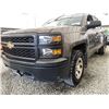 Image 2 : B6F -- 2015 CHEVY SILVERADO, BROWN, 128606 KMS