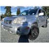 Image 1 : F2 -- 2005 NISSAN X-TRAIL, SILVER, 220167 KMS