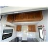 Image 26 : 0B -- 2007 FOREST RIVER CANADIAN SPORT, WHITE 40 FEET