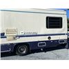 Image 11 : 0C -- 1994 TRIPLE E MOTORHOME, WHITE, 102242 KMS