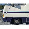 Image 13 : 0C -- 1994 TRIPLE E MOTORHOME, WHITE, 102242 KMS