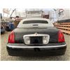 Image 17 : 0D -- 2001 LINCOLN TOWN CAR, BLACK, LIMOUSINE, 39194 MILES