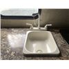 Image 24 : 0G -- 2016 KEYSTONE HIDEOUT, CREAM