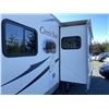 Image 18 : 0J -- 2012 CREEKSIDE 26RLS 29FT TRAVEL TRAILER