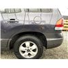 Image 25 : A11 -- 2005 HYUNDAI SANTE FE, GREY, 254894 MILES