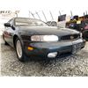 Image 8 : A12C -- 1993 INFINITI J30, GREEN, 255623 KMS