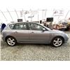 Image 11 : A12V -- 2005 MAZDA 3, GREY, 288787 KMS