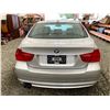 Image 18 : C6C -- 2010 BMW 323I, SILVER, 177755 KMS