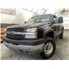 Image 1 : B6H -- 2004 CHEVROLET SILVERADO 2500 , BLACK, UNKNOWN KMS