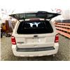 Image 43 : A12Q -- 2010 FORD ESCAPE, WHITE, 202057 KMS