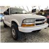 Image 8 : A12A -- 2003 CHEVY BLAZER, WHITE, 159682 KMS !NO RESERVE!