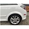 Image 25 : A12D -- 2008 SATURN ASTRA, WHITE, 145574 KMS