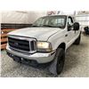 Image 3 : A12N -- 2004 FORD F-350, WHITE, 399637 KMS
