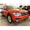Image 8 : C6R -- 2018 VOLKSWAGEN TIGUAN TSI, ORANGE, 150388 KMS, ALL WHEEL DRIVE