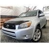Image 1 : A12R -- 2006 TOYOTA RAV 4, SILVER, 294759 KMS