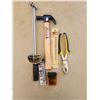 Image 2 : 735 -- TORQUE WRENCH, HAMMER, AND OTHER TOOLS
