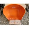 Image 2 : 736 -- WHEELBARROW