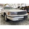 Image 8 : A12E -- 1996 CADILLAC DEVILLE, WHITE, 167881 KMS