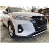 Image 8 : C6K -- 2021 NISSAN KICKS, WHITE, 122125 KMS