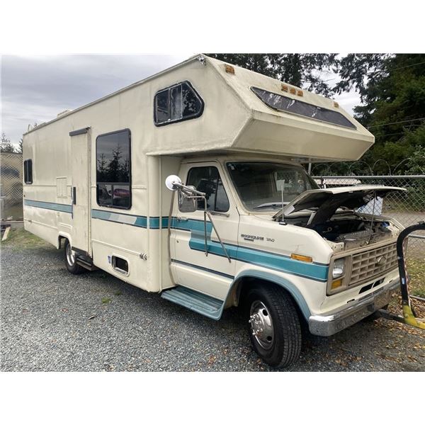 0G -- 1989 FORD GLENDALE E-350 DIESEL, WHITE, 132157 KMS !NO RESERVE!
