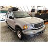 Image 8 : A12A -- 2001 FORD EXPEDITION, SILVER, 220148 KMS !NO RESERVE!