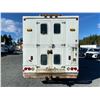 Image 8 : 0K -- 2004 FREIGHTLINER M LINE WALK-IN VAN, WHITE, 72719 KMS