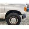 Image 26 : A12N -- 2004 FORD E350, WHITE, 300713 KMS, REAR WHEEL DRIVE !NO RESERVE!
