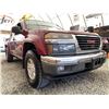 Image 8 : A9 --  2004 GMC CANYON RED 315723 KMS