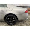 Image 25 : A12E--2007 BUICK LUCERNE, SILVER, 186466 KMS, FRONT WHEEL DRIVE