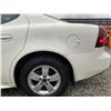 Image 25 : A4-- 2005 PONTIAC GRAND PRIX, WHITE, 191100 KMS