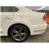 Image 25 : C6-- 2012 VW PASSAT, WHITE, 159452 KMS, FRONT WHEEL DRIVE
