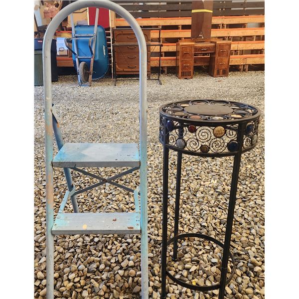 326 -- STEP STOOL AND DECORATIVE SIDE TABLE