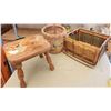 Image 1 : 340 -- WICKER BASKETS AND WOOD STOOL