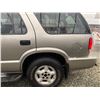 Image 25 : A12X-- 2000 CHEVROLET BLAZER, GREY, 308874 KMS, 4X4, *** "NO RESERVE!!!" ***