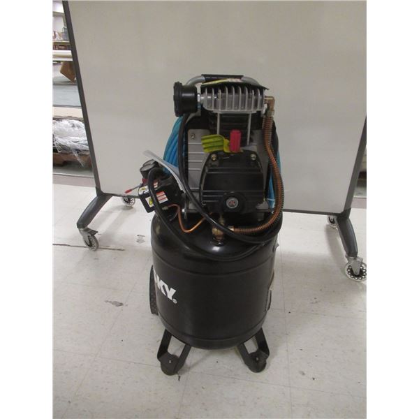 COMPRESSOR HUSKY #1000857794 1.5hp 120v 10g