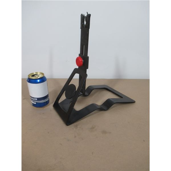 ADJUSTABLE BIKE STAND