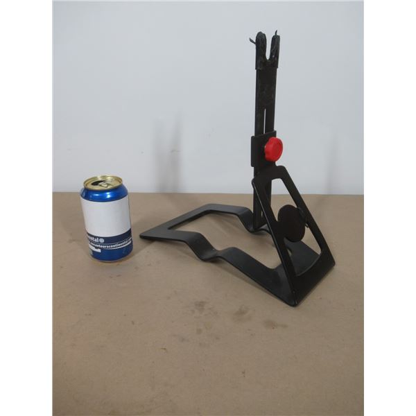 ADJUSTABLE BIKE STAND