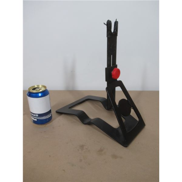 ADJUSTABLE BIKE STAND