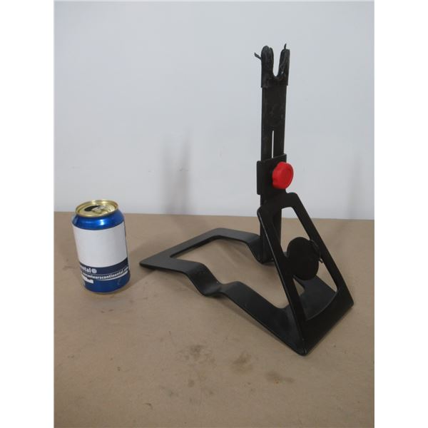ADJUSTABLE BIKE STAND