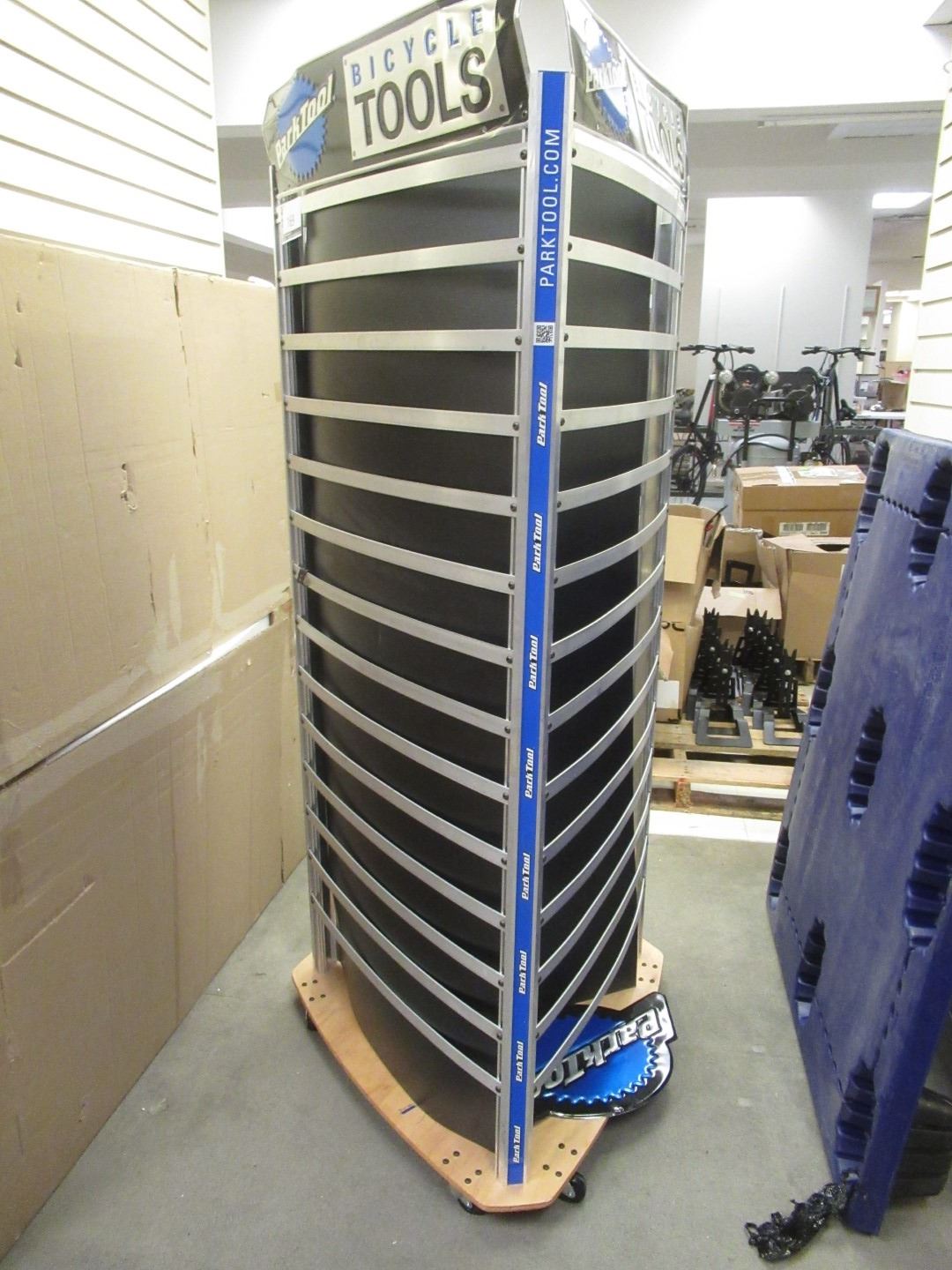 MOBILE TOOL RACK/DISPLAY 30