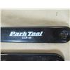 Image 3 : LOT: 15 CRANK PULLER PARK TOOLS ASST