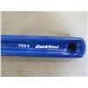 Image 3 : LOT: 7 ADJUSTABLE WRENCHS PARK TOOLS ASST