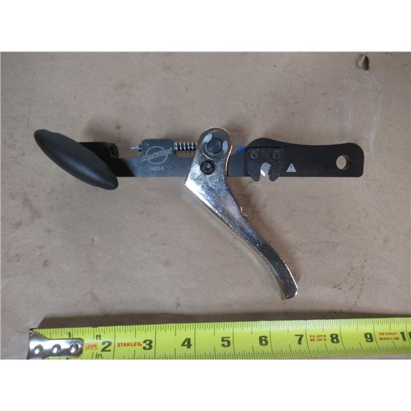 HYDRAULIC BARB TOOL PARK TOOL HBT-1