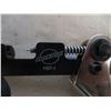Image 2 : HYDRAULIC BARB TOOL PARK TOOL HBT-1
