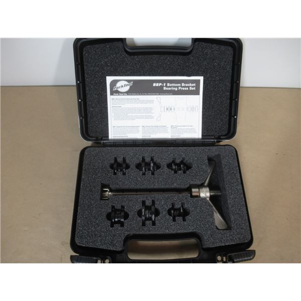 BOTTOM BEARING PRESS SET PARK TOOL BBP-1